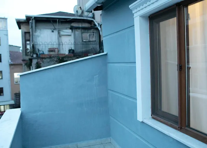 Апартаменты Sare House