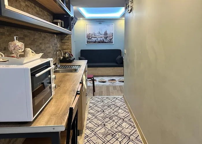 Апартаменты Sare House Стамбул